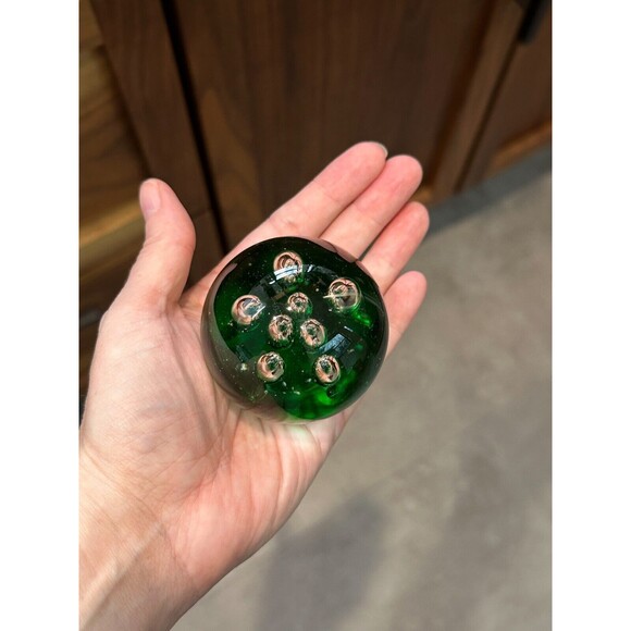 Art Glass Paperweight Green Controlled Bubble Sphere Water Plants - Picture 9 of 11